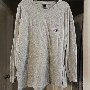 Long-sleeved shirt